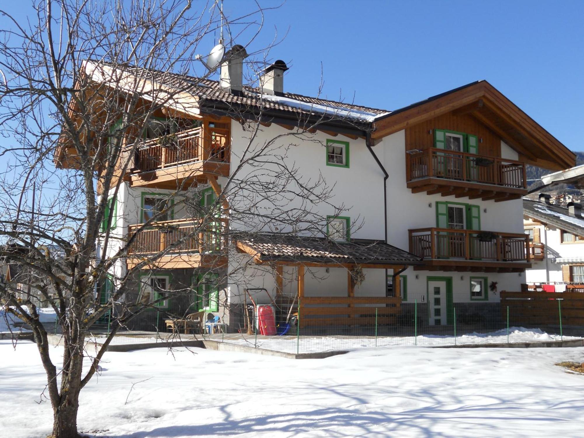 Affittacamere Famiglia Ceschini Tesero Exterior foto